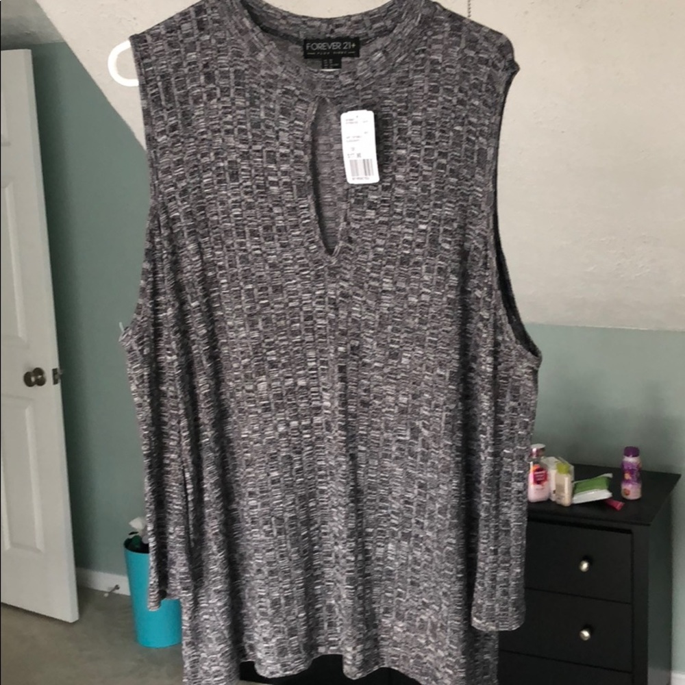 Brand New Cold Shoulder F21 Top